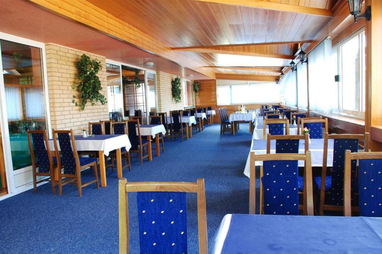 Hotel Imzit Dobrinja Szarajevó Kültér fotó